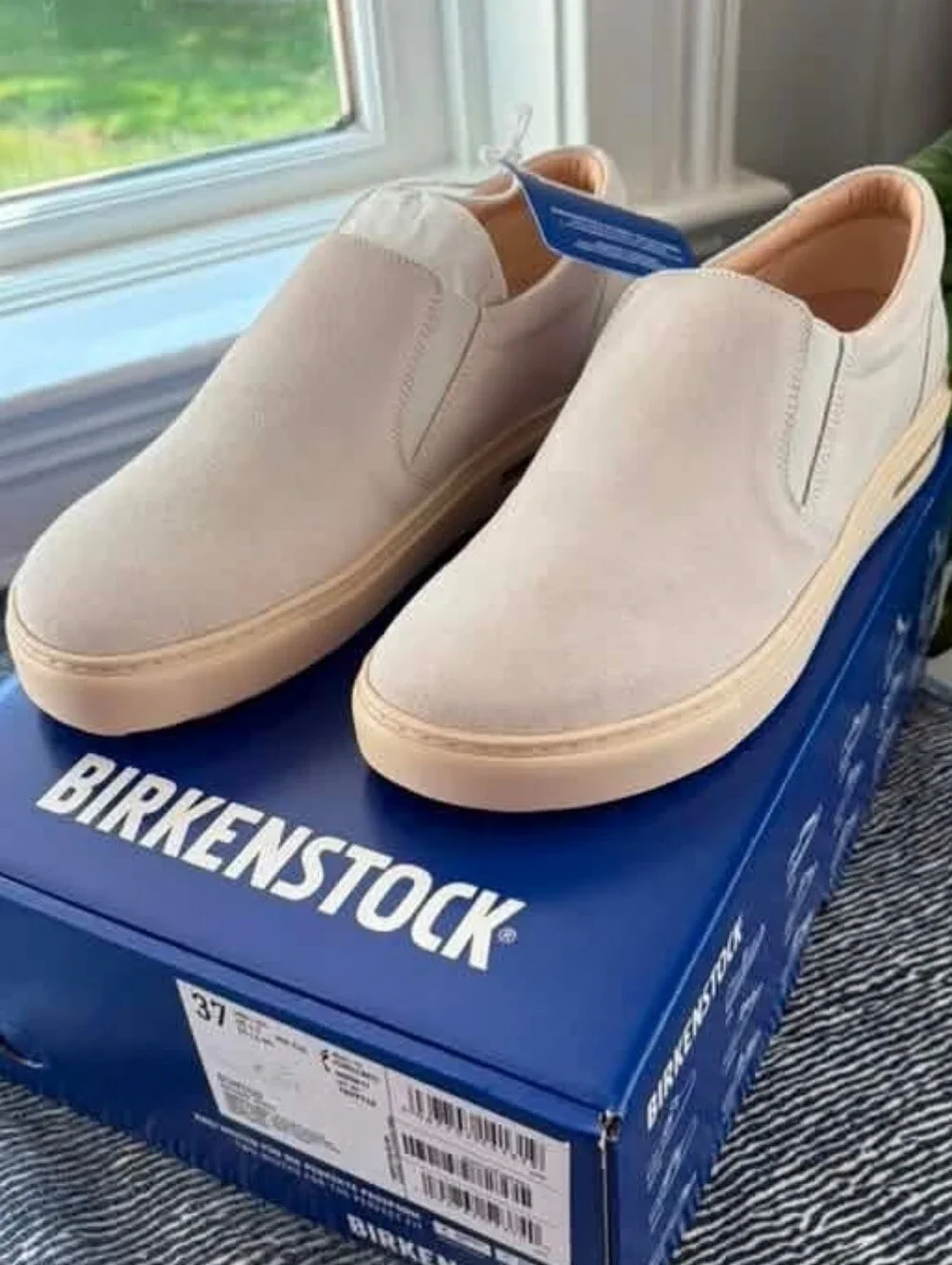 Birkenstock Oswego Slip-On Sneakers NWT | Antique White Suede | EU 37
